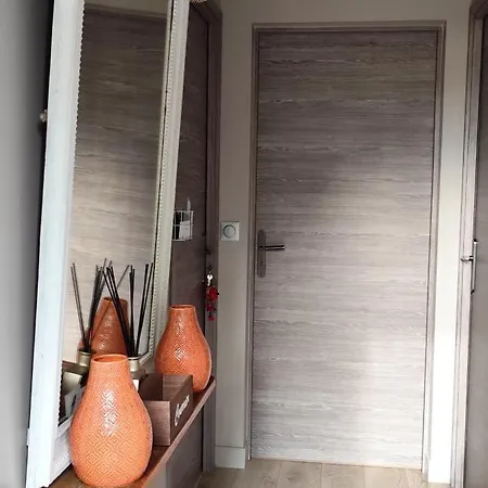 לינה וארוחת בוקר Maison Balaguera 3*