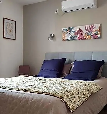 Maison Balaguera Bed & Breakfast 3*
